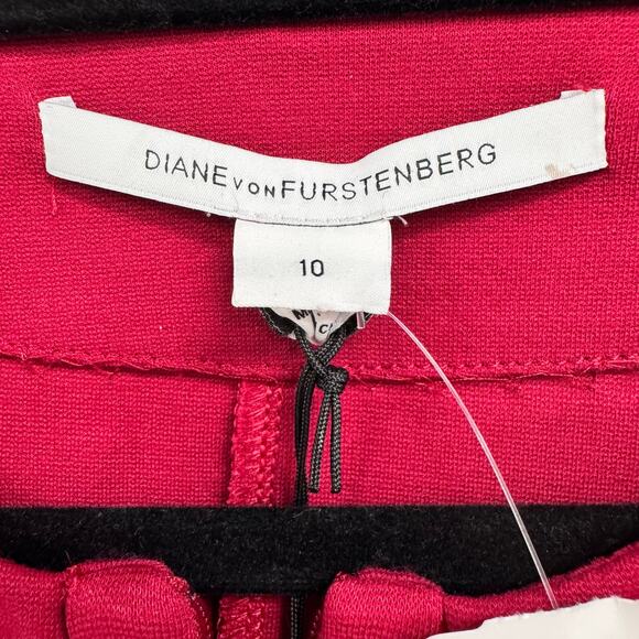 NWT Diane Von Furstenberg Red Short Sleeve Saturn Full Front Zip Dress 10 - Picture 10 of 10